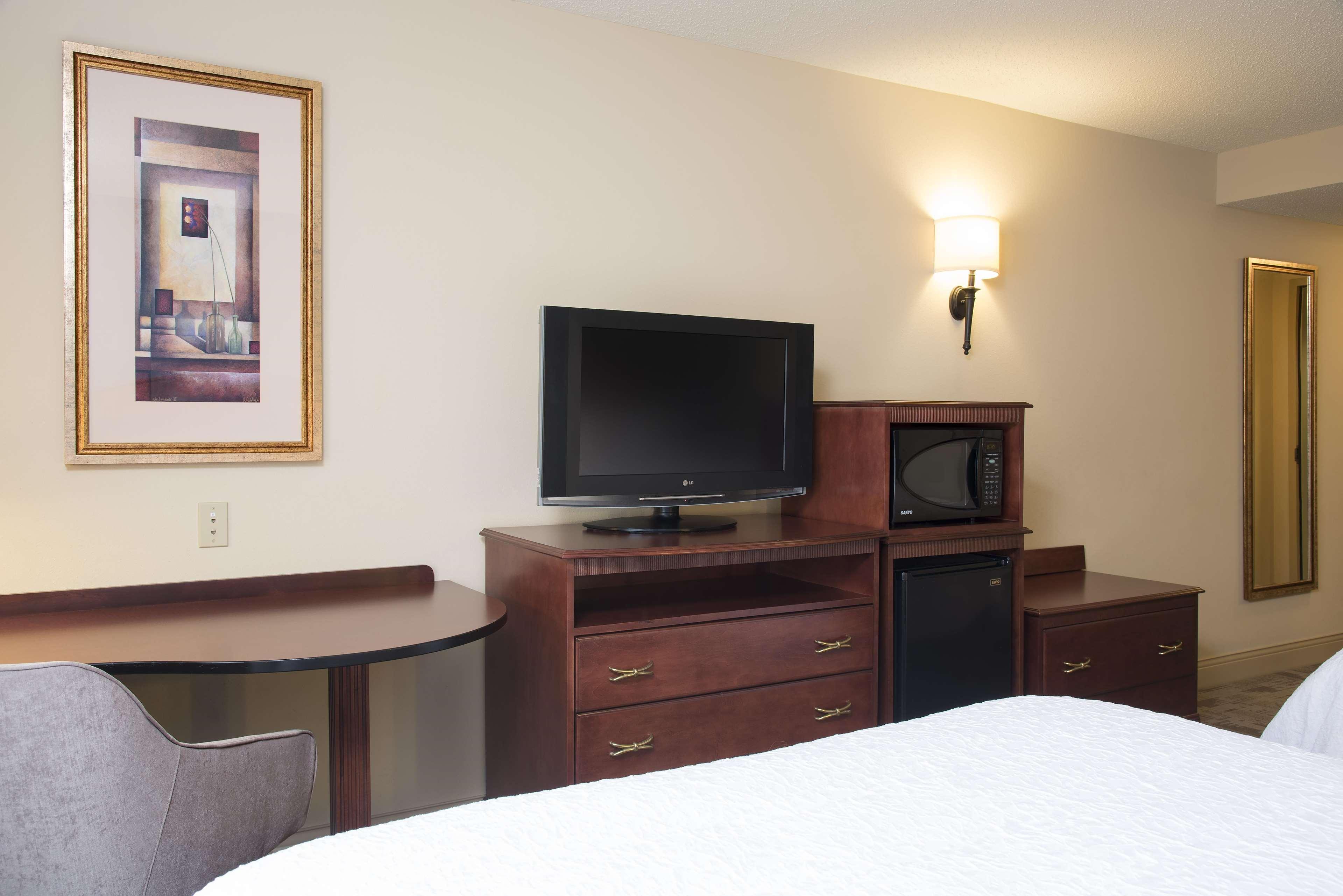 Hampton Inn & Suites Bloomington-Normal Exteriör bild