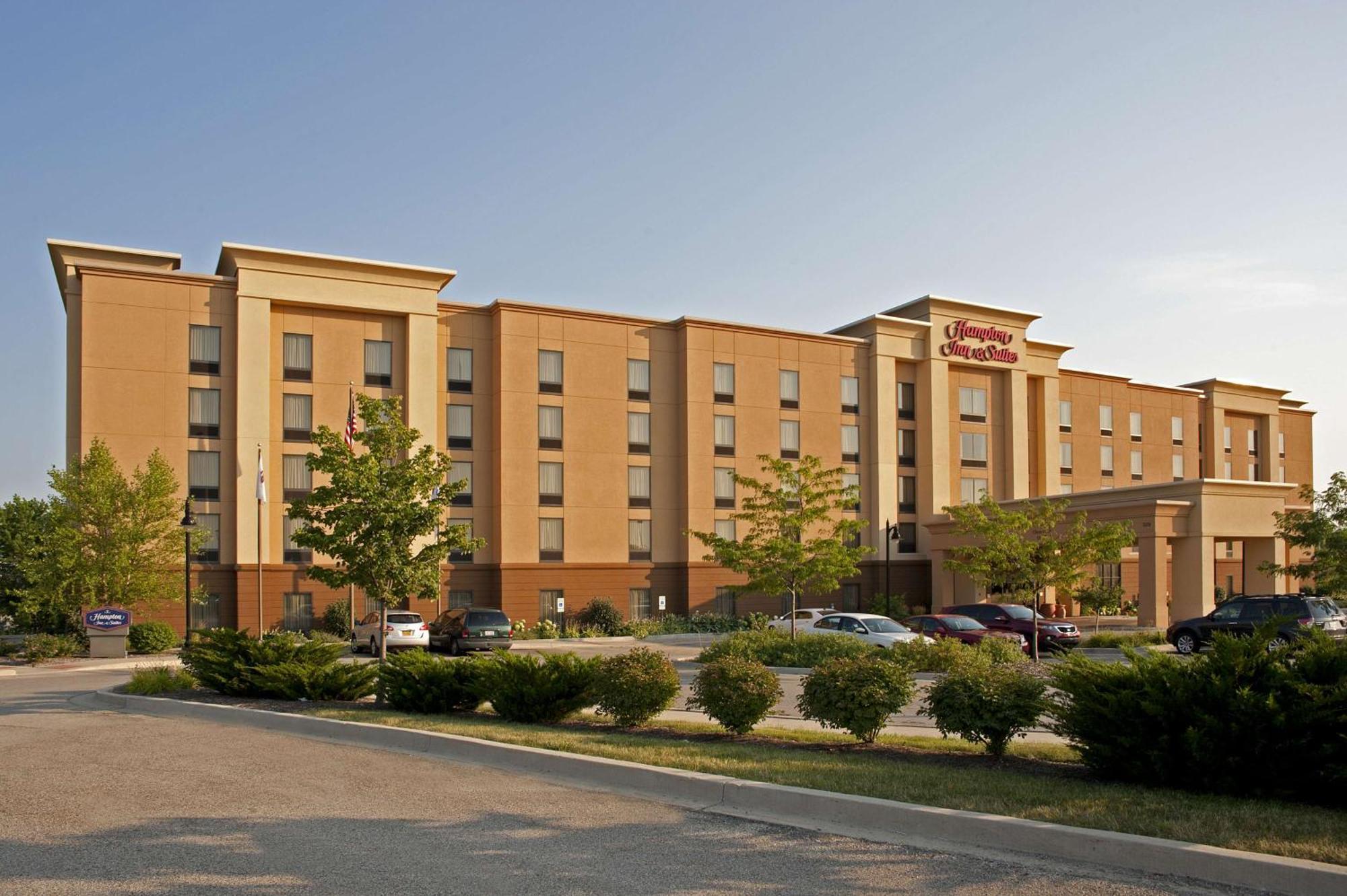 Hampton Inn & Suites Bloomington-Normal Exteriör bild