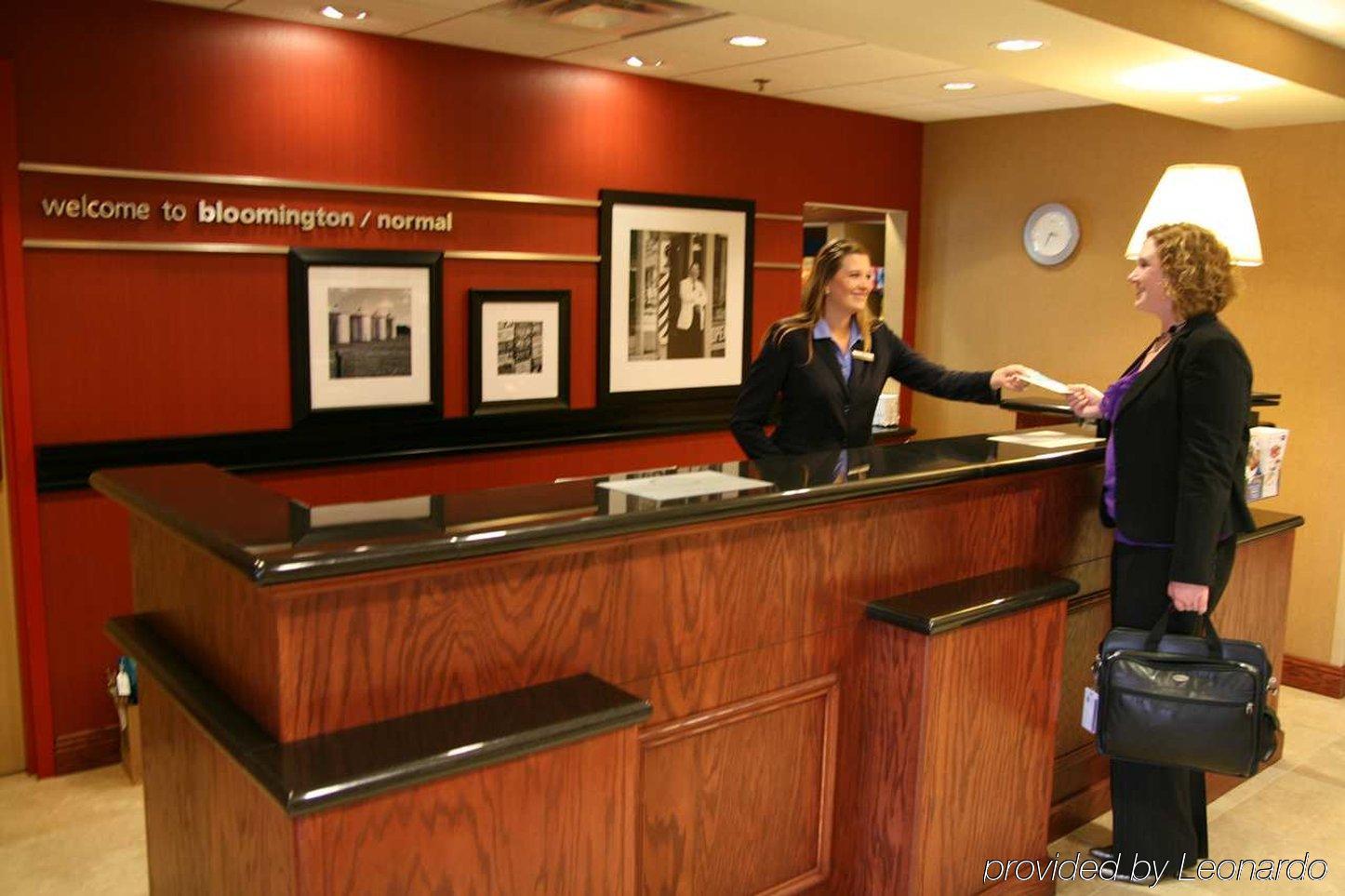 Hampton Inn & Suites Bloomington-Normal Inreriör bild