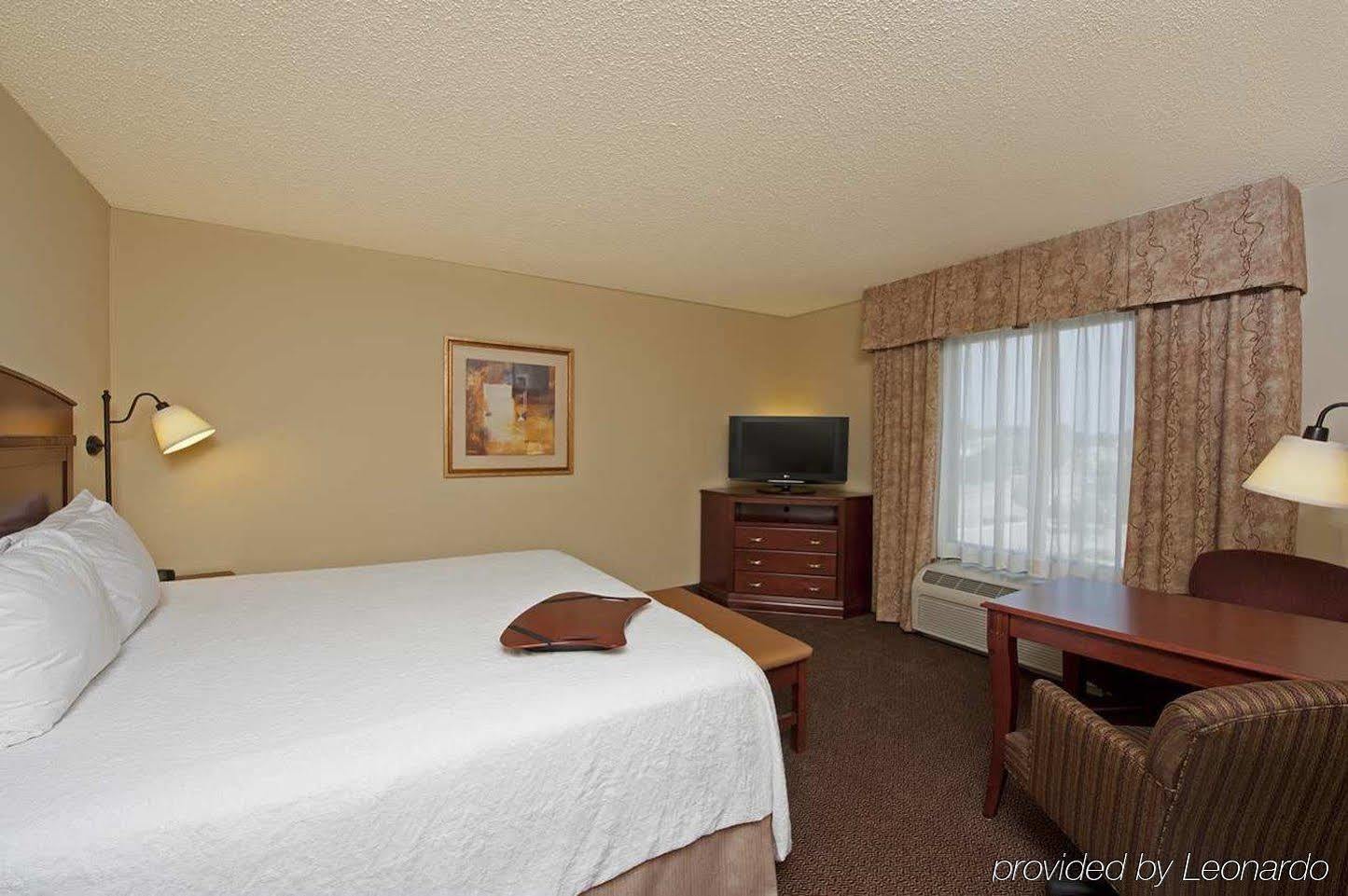 Hampton Inn & Suites Bloomington-Normal Exteriör bild